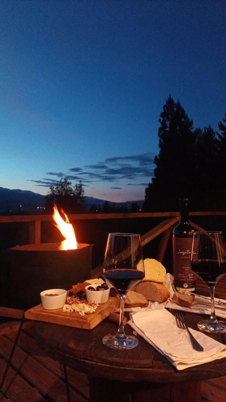 Criollo Lodge Hoyo de Epuyén Bagian luar foto
