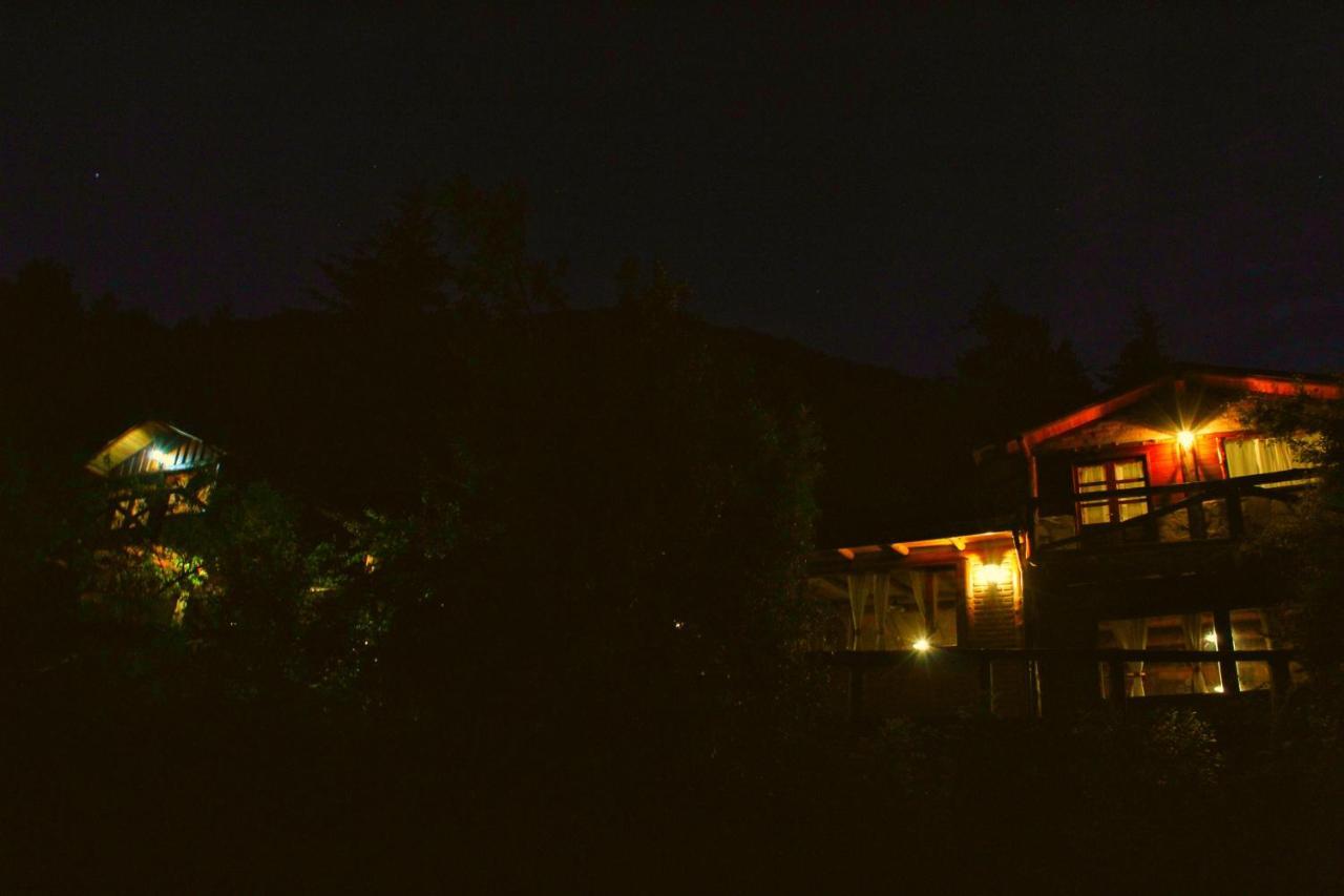 Criollo Lodge Hoyo de Epuyén Bagian luar foto